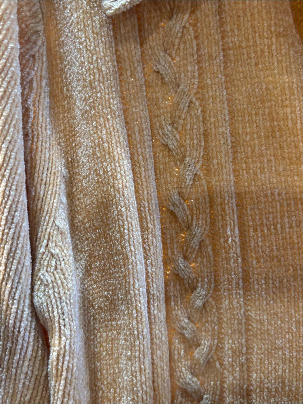 Yellow Cable Knit Chenille Cardigan Sweater Size Small Oversized Fit - Picture 5 of 7